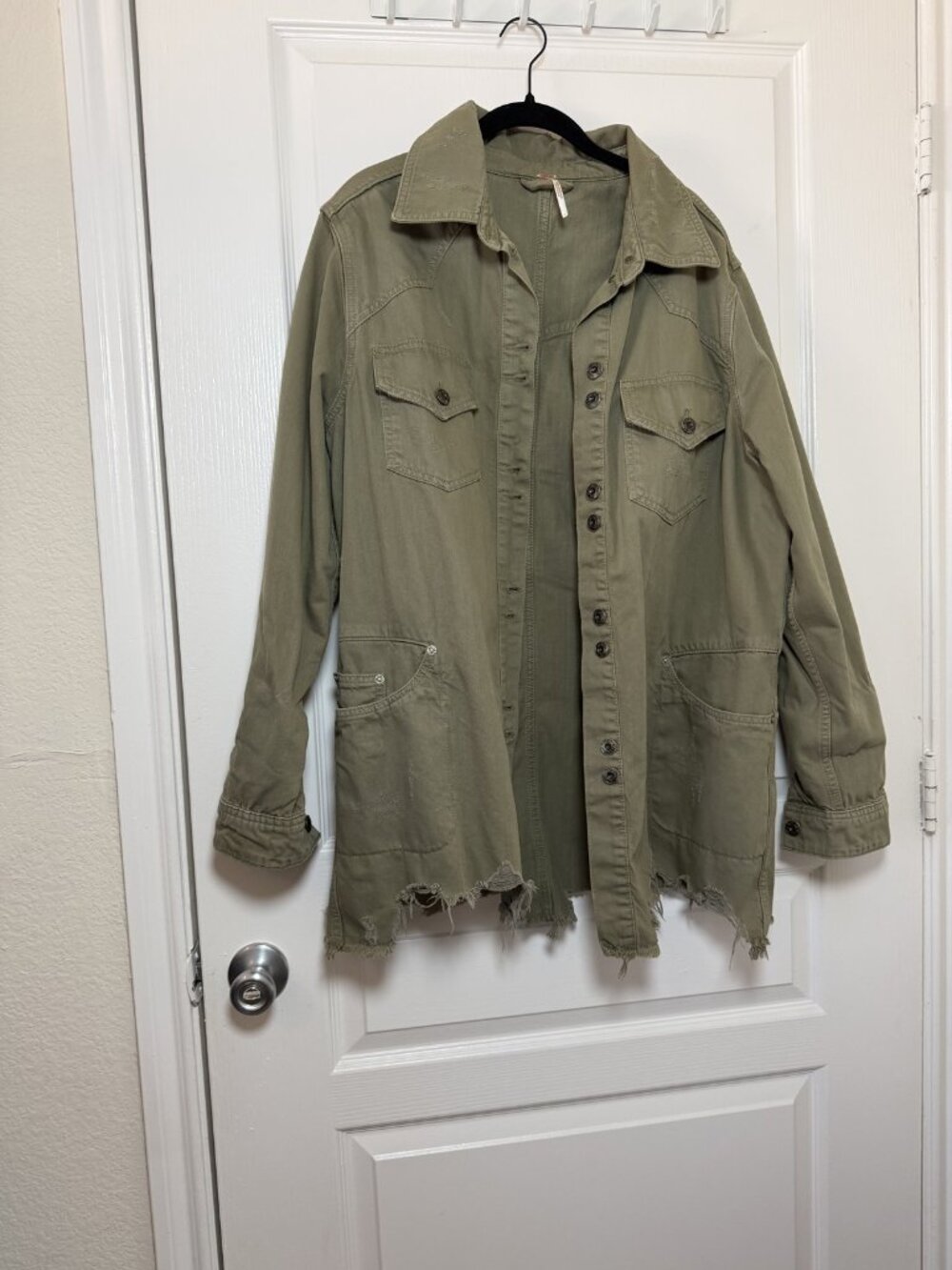 Free People Oversized Olive Green Utility Shirt Jacket Distressed Raw Hem L